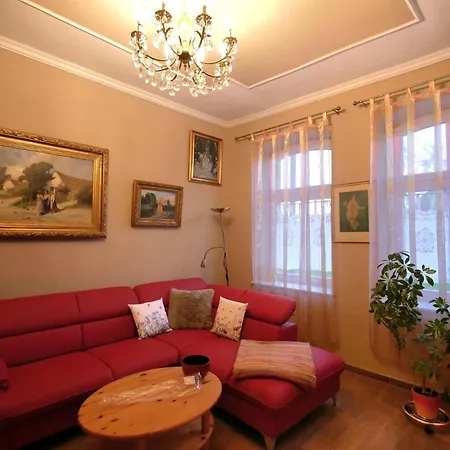 Apartment Maerchenhaft Urlauben Auf Dem Alpakahof Rambow