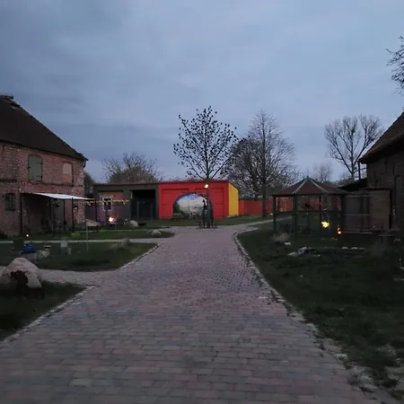 Maerchenhaft Urlauben Auf Dem Alpakahof * Rambow